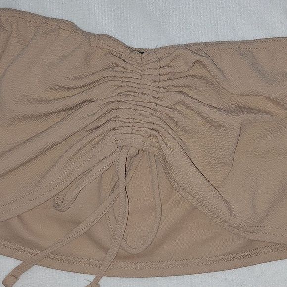 Tan Tie-front Off-shoulder Crop Top - Picture 3 of 4